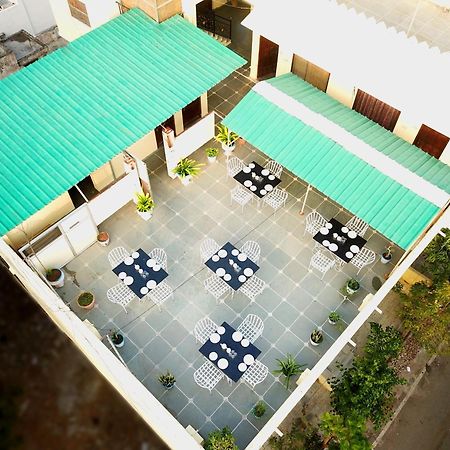 The Kesar Niwas Hotel Udaipur Bagian luar foto